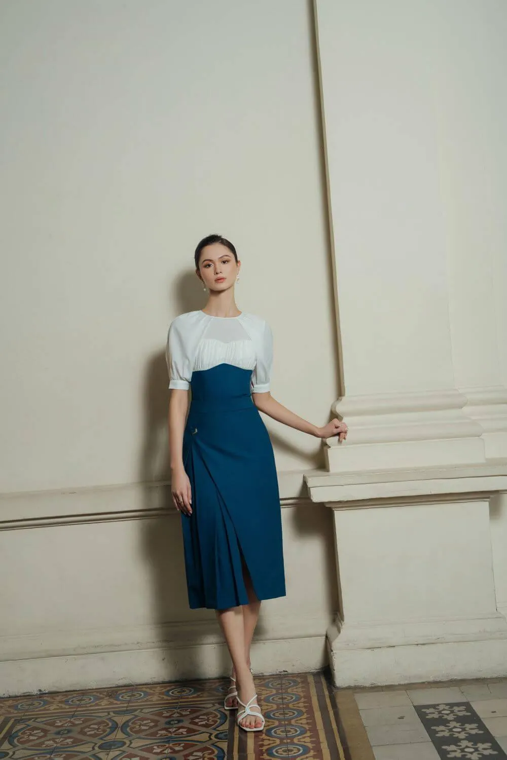 Casia Inner Pleated Skirt