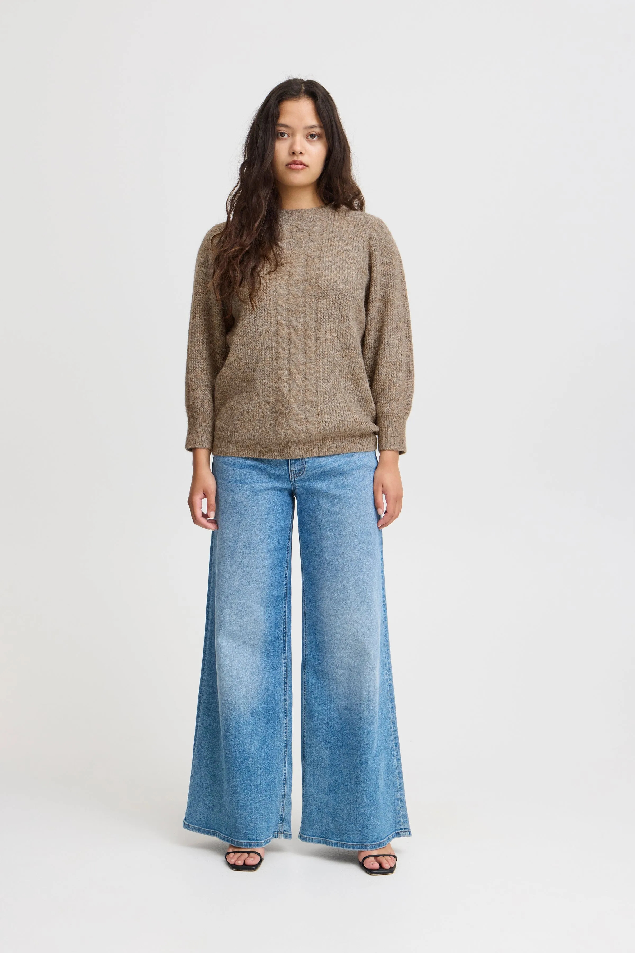 PLUSH HAZEL PULLOVER