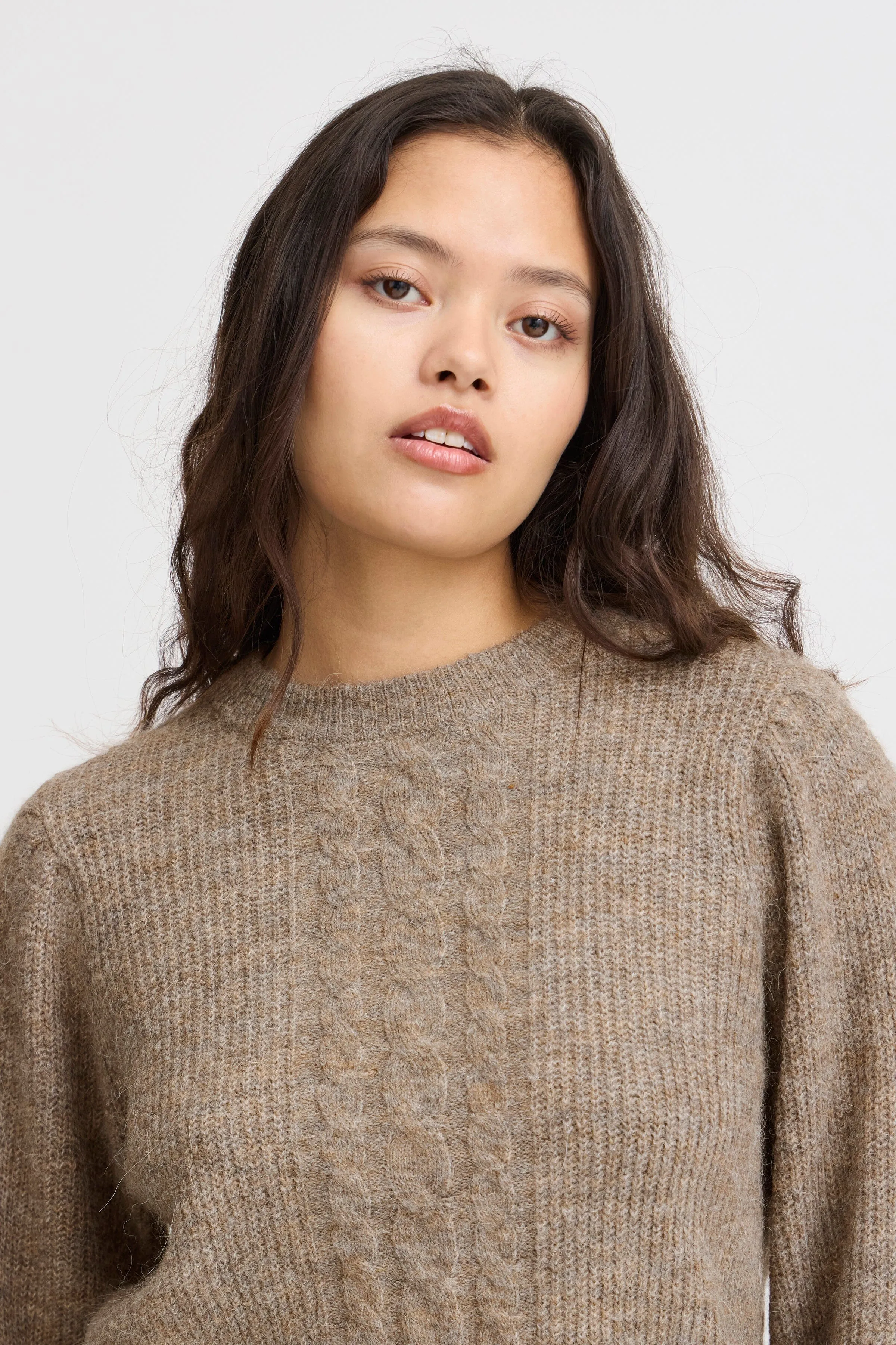 PLUSH HAZEL PULLOVER