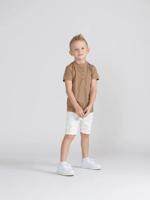 SHORT SLEEVES TRIPLE RIBBED HENLEY