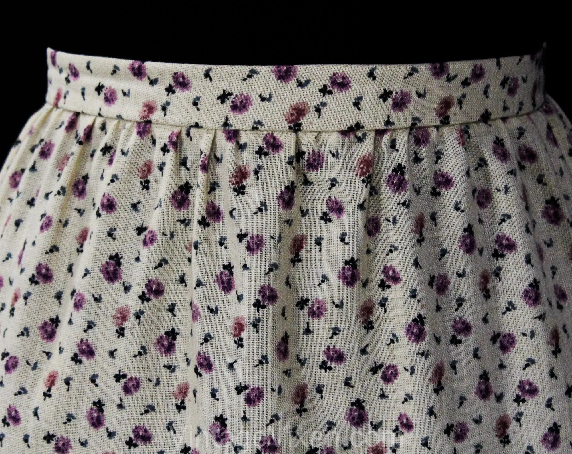 Size 6 Peasant Dress Set - 1970s Khaki & Lavender Floral Button Front Top and Skirt with Pockets - Spring Cotton Homespun Style - Waist 26