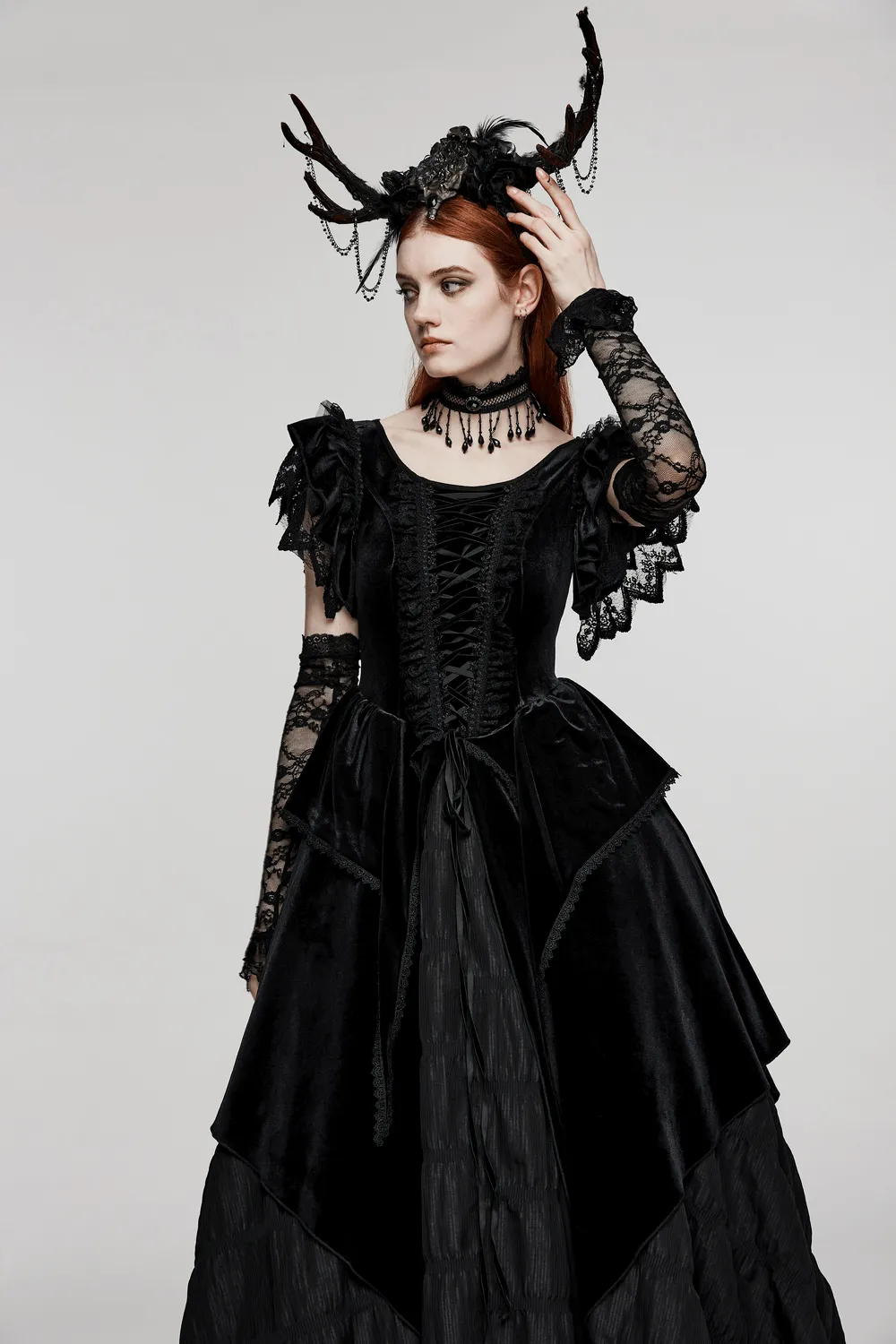 Victorian Elegant Lace Velvet Gothic Dress with Ruffles