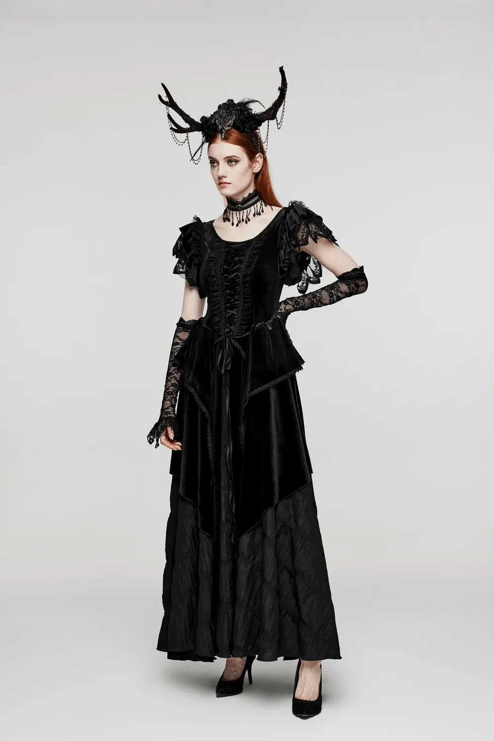 Victorian Elegant Lace Velvet Gothic Dress with Ruffles